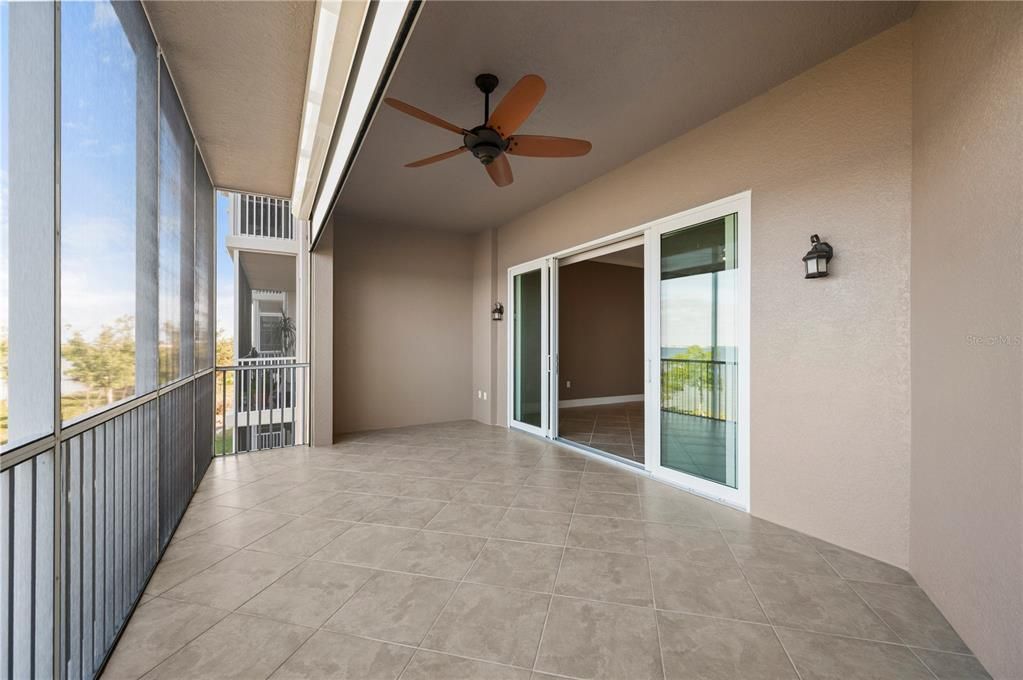 En Venta: $510,000 (3 camas, 2 baños, 2225 Pies cuadrados)