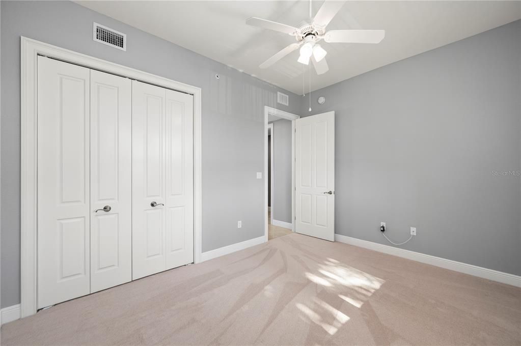 En Venta: $510,000 (3 camas, 2 baños, 2225 Pies cuadrados)