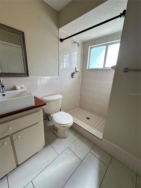 For Sale: $299,900 (3 beds, 2 baths, 1308 Square Feet)