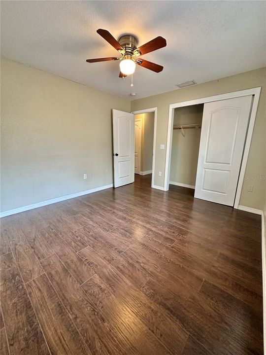 For Sale: $299,900 (3 beds, 2 baths, 1308 Square Feet)