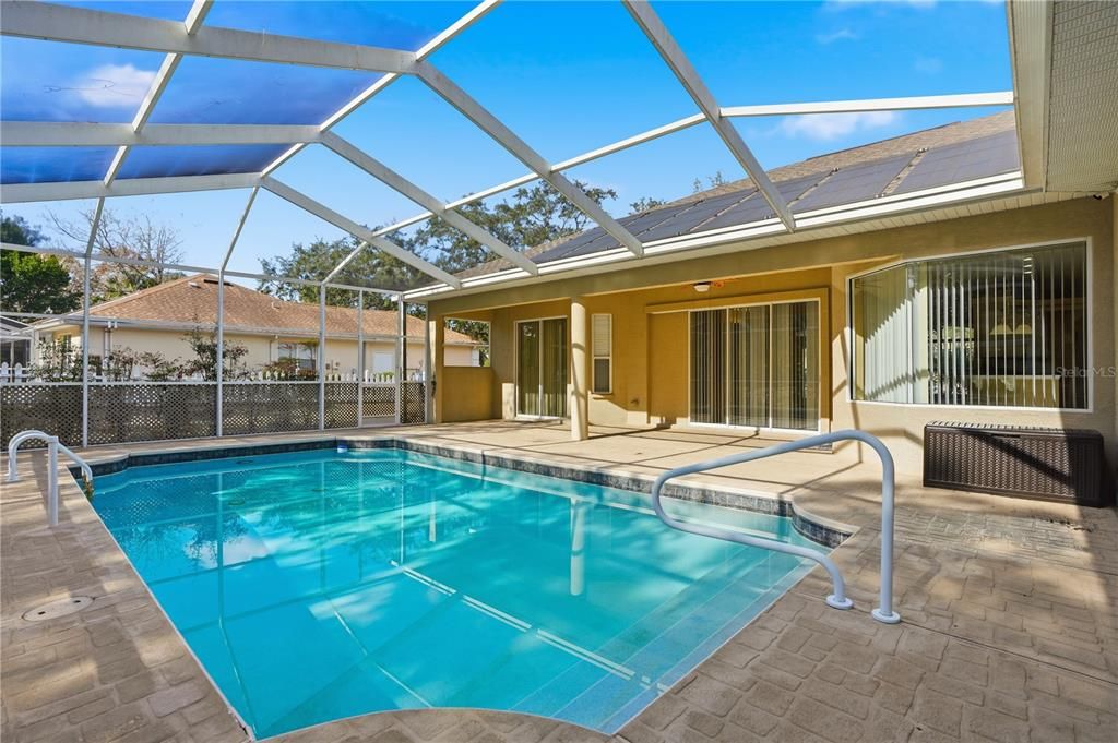 待售: $370,000 (4 贝兹, 2 浴室, 2268 平方英尺)