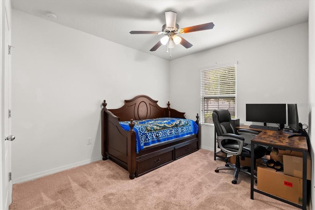 For Sale: $350,000 (4 beds, 3 baths, 1928 Square Feet)