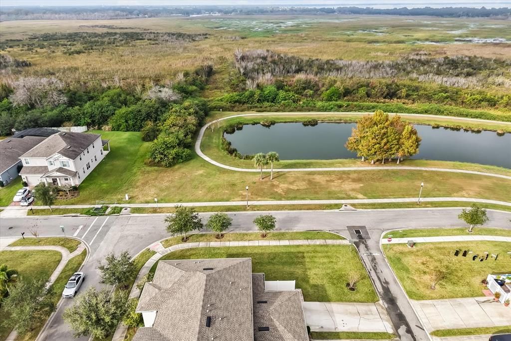 For Sale: $350,000 (4 beds, 3 baths, 1928 Square Feet)