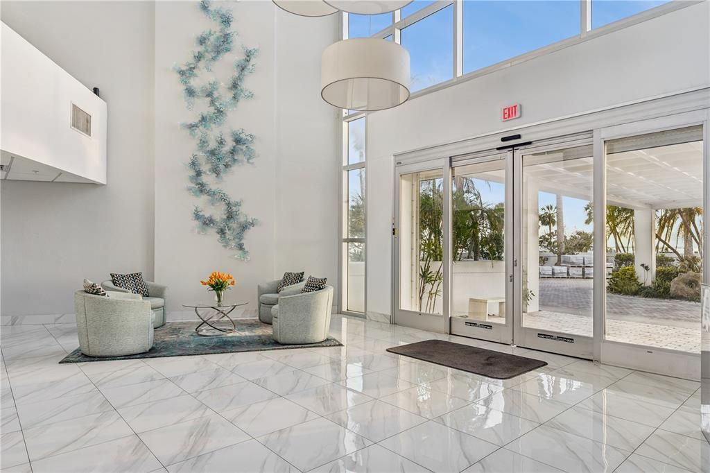 For Sale: $1,785,000 (2 beds, 2 baths, 1288 Square Feet)