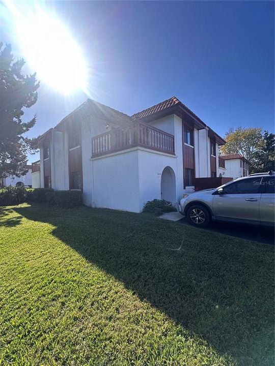 For Sale: $195,000 (2 beds, 2 baths, 1321 Square Feet)