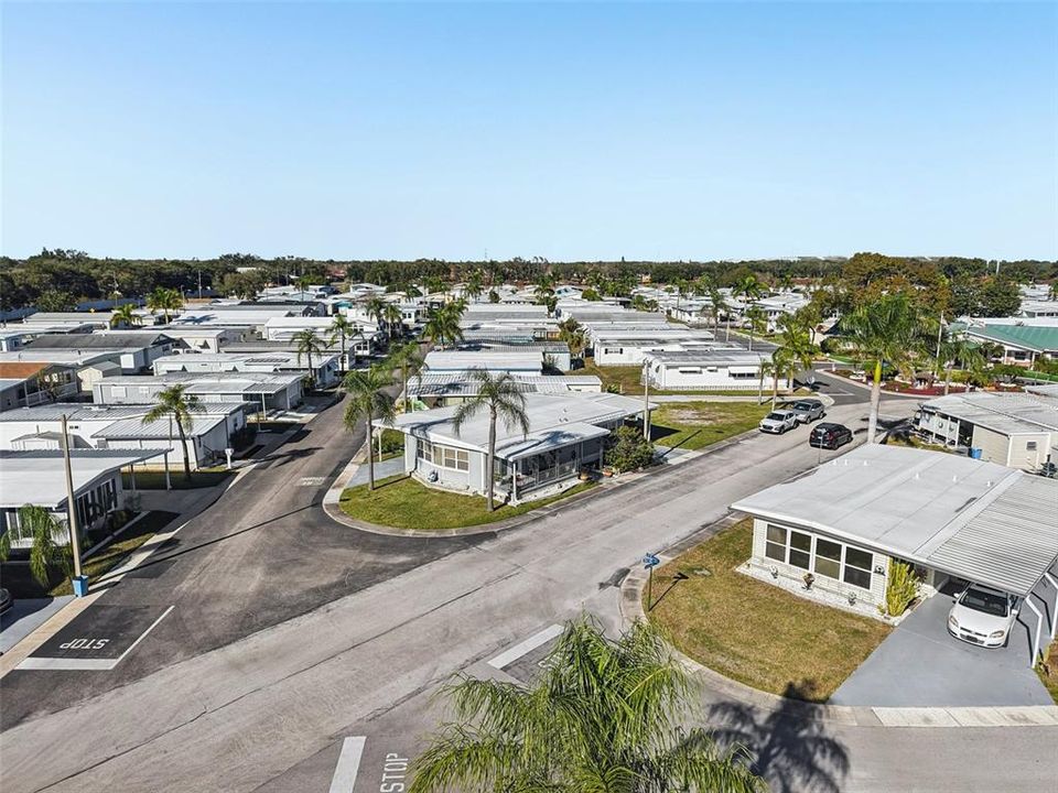 For Sale: $225,000 (2 beds, 2 baths, 1056 Square Feet)