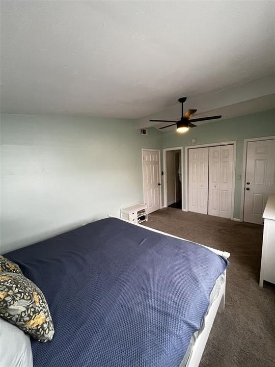 For Rent: $2,700 (3 beds, 2 baths, 1295 Square Feet)