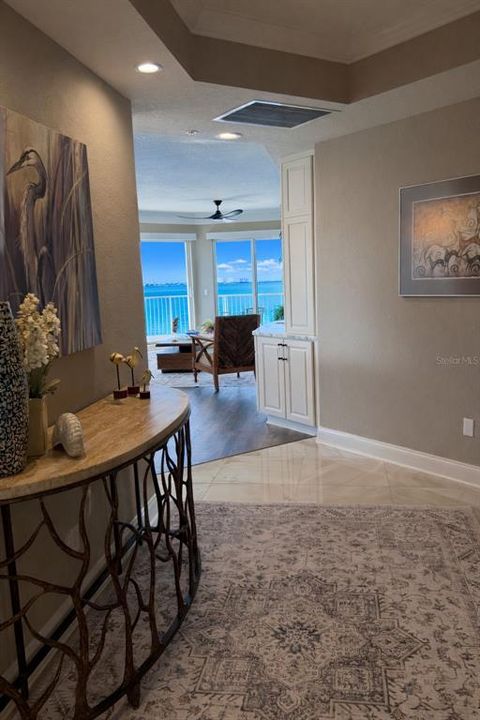 For Rent: $5,999 (3 beds, 3 baths, 2201 Square Feet)