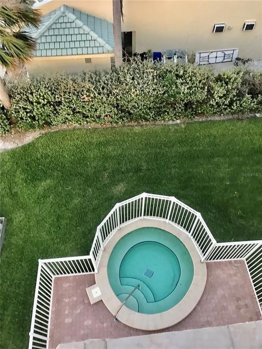 For Rent: $5,999 (3 beds, 3 baths, 2201 Square Feet)