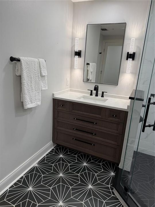 For Rent: $5,999 (3 beds, 3 baths, 2201 Square Feet)