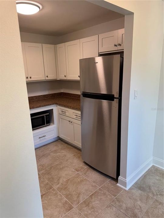 出租: $1,950 (2 贝兹, 1 浴室, 1087 平方英尺)