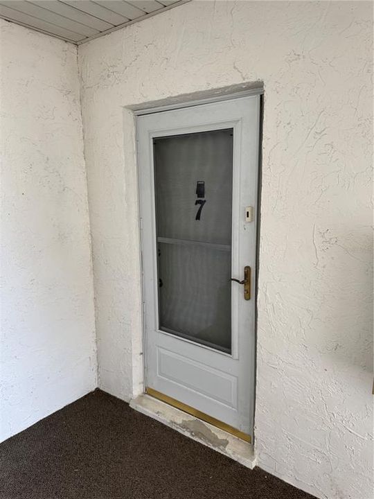 出租: $1,950 (2 贝兹, 1 浴室, 1087 平方英尺)