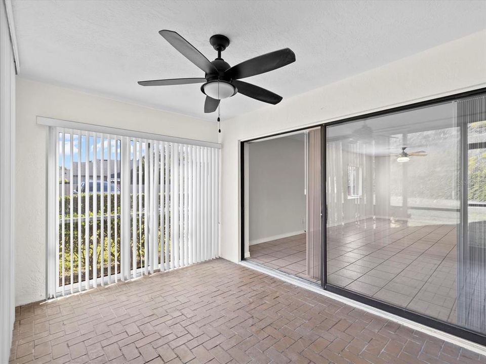 En Venta: $212,000 (2 camas, 2 baños, 1160 Pies cuadrados)