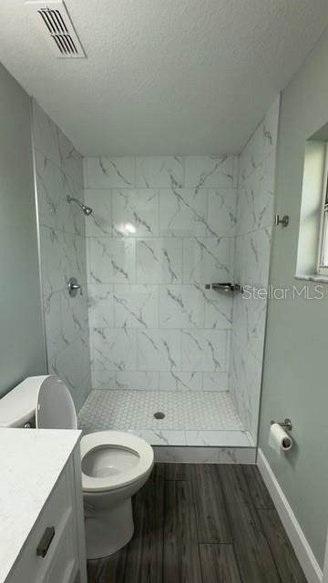 For Sale: $295,000 (3 beds, 2 baths, 1064 Square Feet)