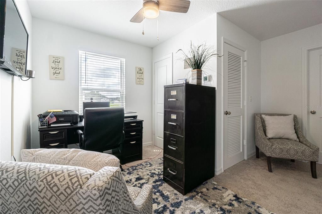 出租: $2,200 (5 贝兹, 3 浴室, 2268 平方英尺)