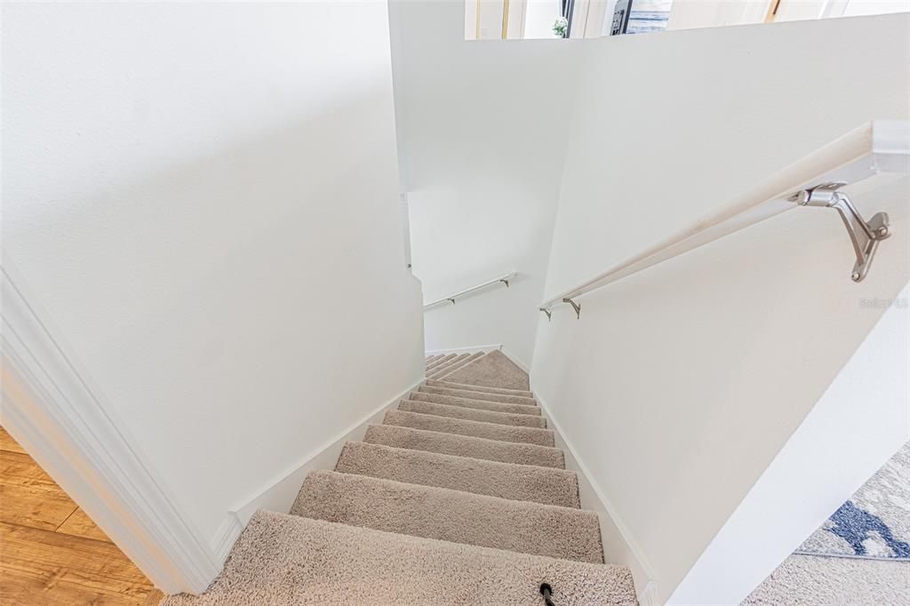 出租: $2,200 (5 贝兹, 3 浴室, 2268 平方英尺)