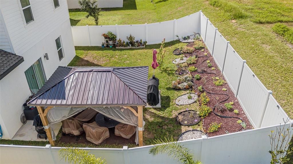 出租: $2,200 (5 贝兹, 3 浴室, 2268 平方英尺)