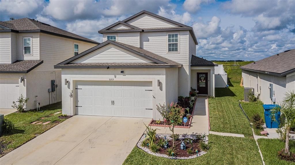 出租: $2,200 (5 贝兹, 3 浴室, 2268 平方英尺)