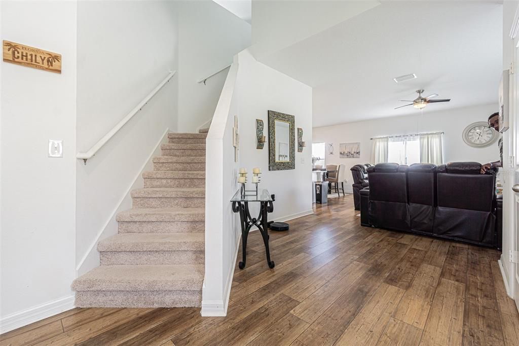 出租: $2,200 (5 贝兹, 3 浴室, 2268 平方英尺)