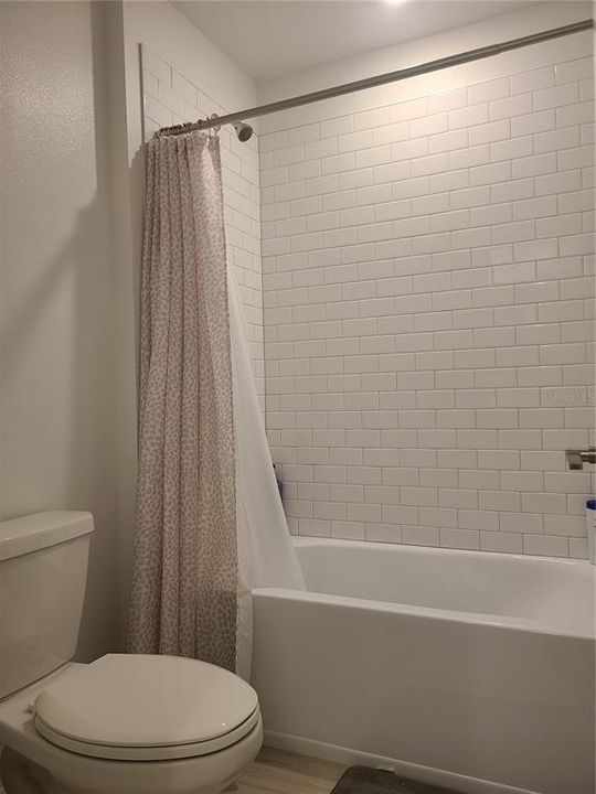 En Renta: $2,800 (5 camas, 2 baños, 2896 Pies cuadrados)