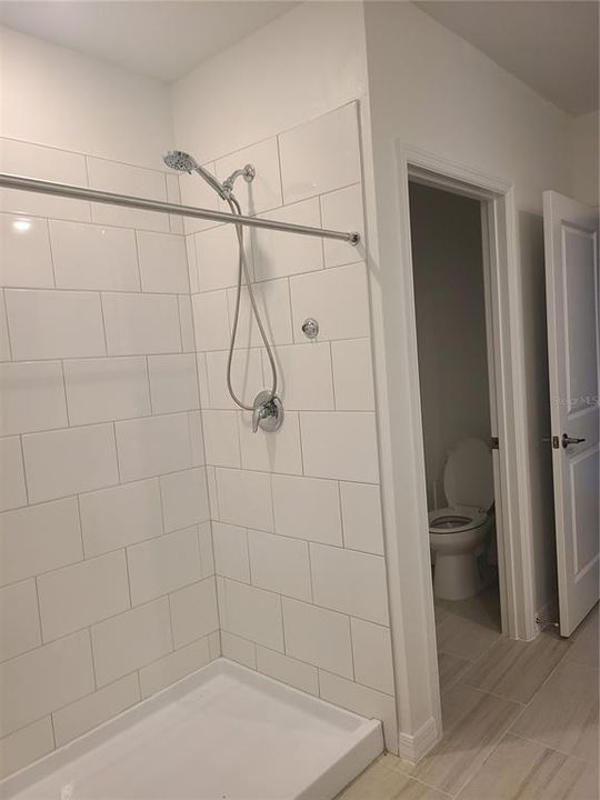 En Renta: $2,800 (5 camas, 2 baños, 2896 Pies cuadrados)