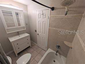 В аренду: $2,100 (3 спален, 2 ванн, 1306 Квадратных фут)