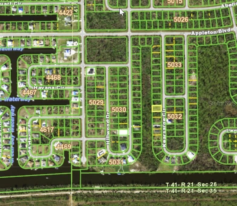 待售: $21,000 (0.23 acres)
