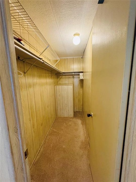 На продажу: $105,000 (2 спален, 2 ванн, 900 Квадратных фут)