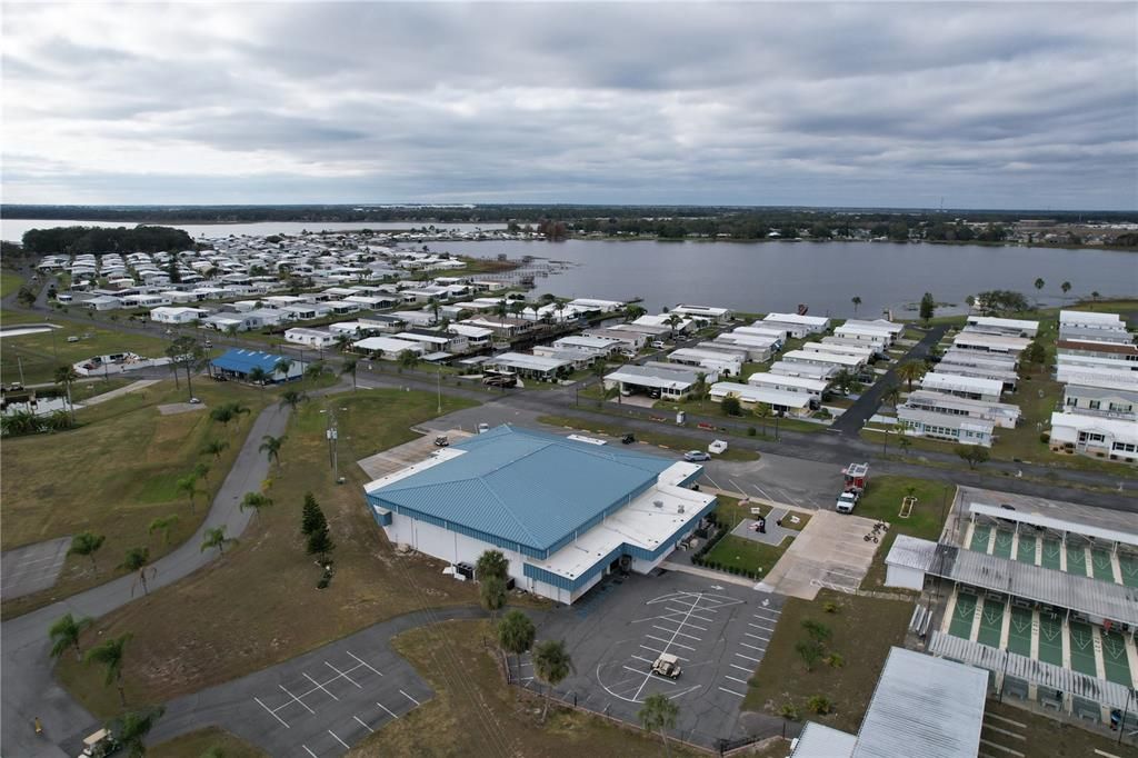 На продажу: $105,000 (2 спален, 2 ванн, 900 Квадратных фут)