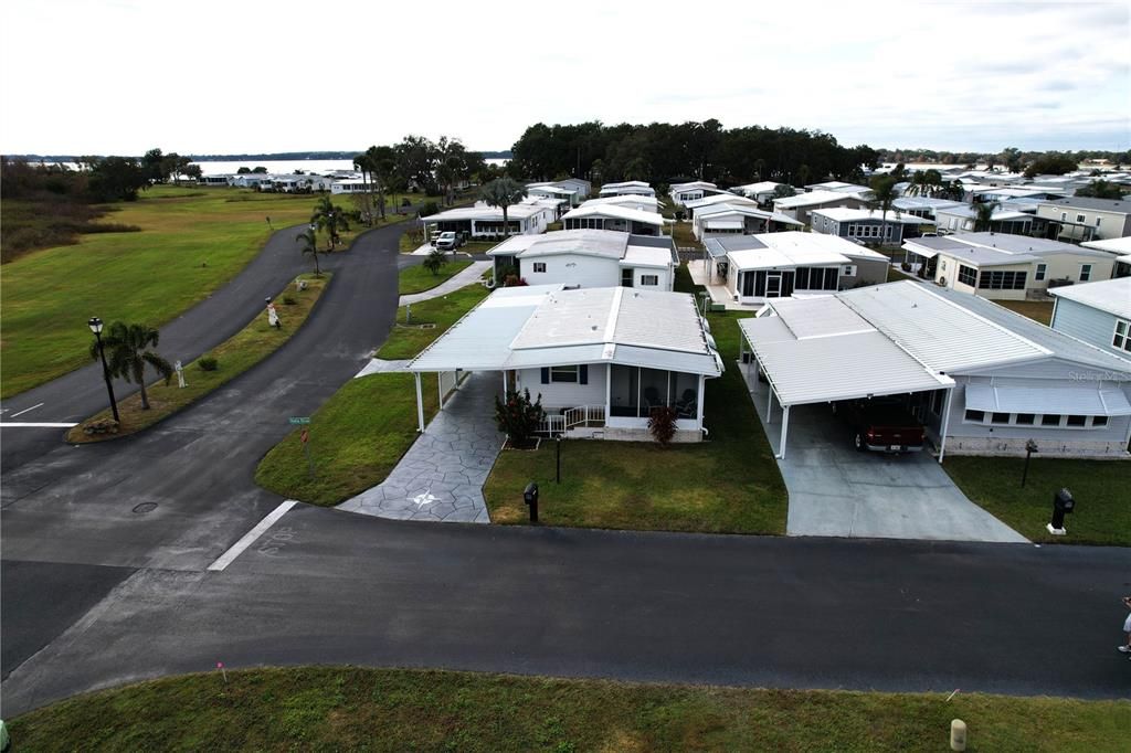 На продажу: $105,000 (2 спален, 2 ванн, 900 Квадратных фут)