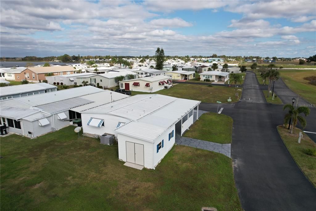 На продажу: $105,000 (2 спален, 2 ванн, 900 Квадратных фут)