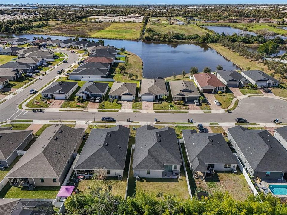 待售: $532,000 (4 贝兹, 3 浴室, 2328 平方英尺)