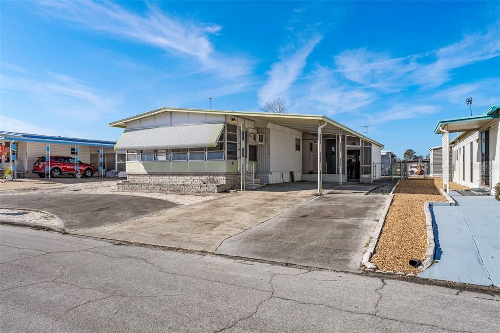 待售: $150,000 (2 贝兹, 2 浴室, 1056 平方英尺)