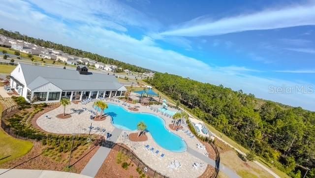 For Rent: $2,190 (3 beds, 2 baths, 1463 Square Feet)