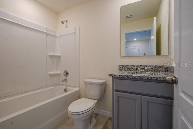 For Rent: $2,190 (3 beds, 2 baths, 1463 Square Feet)