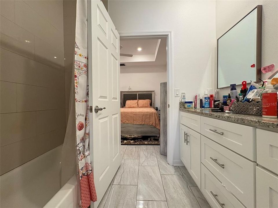 For Sale: $366,999 (3 beds, 2 baths, 1429 Square Feet)