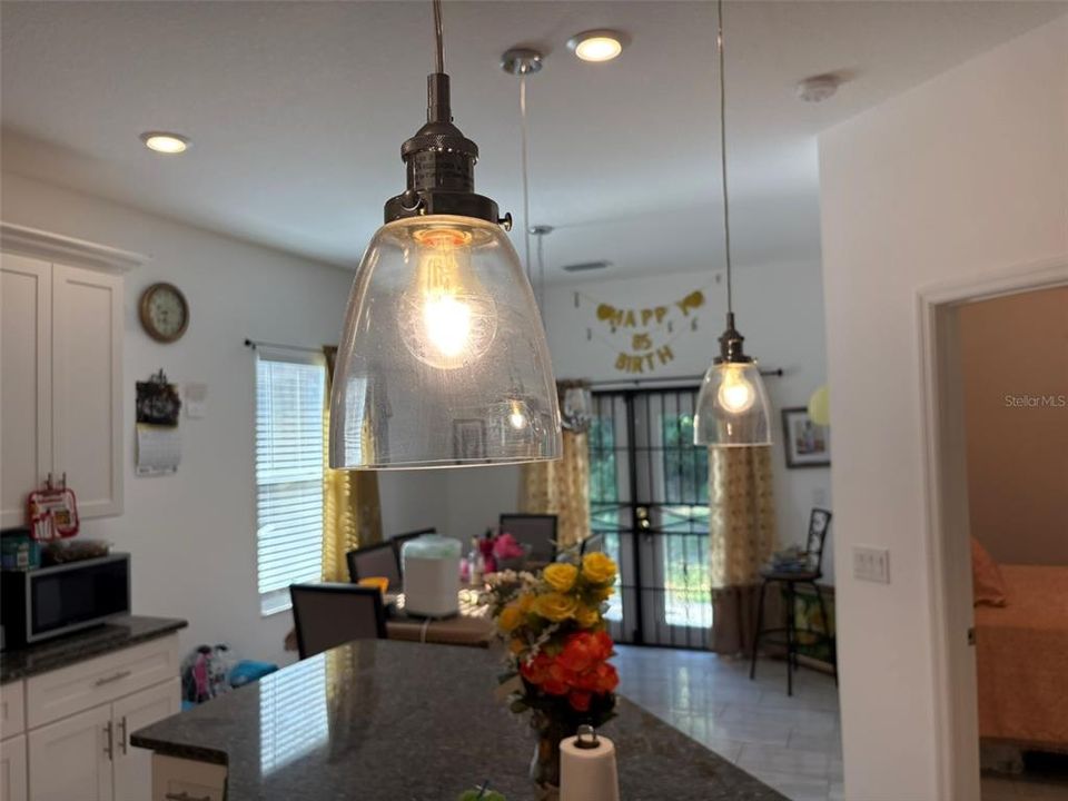 For Sale: $366,999 (3 beds, 2 baths, 1429 Square Feet)