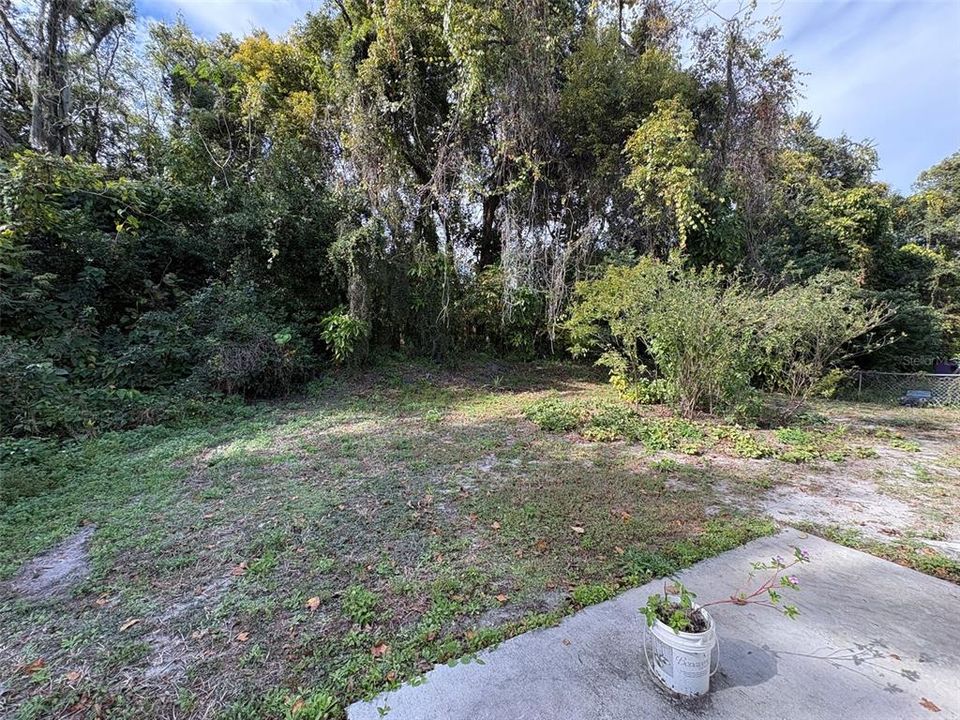 For Sale: $366,999 (3 beds, 2 baths, 1429 Square Feet)