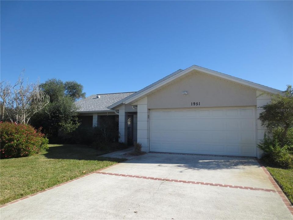 出租: $2,600 (2 贝兹, 2 浴室, 1700 平方英尺)