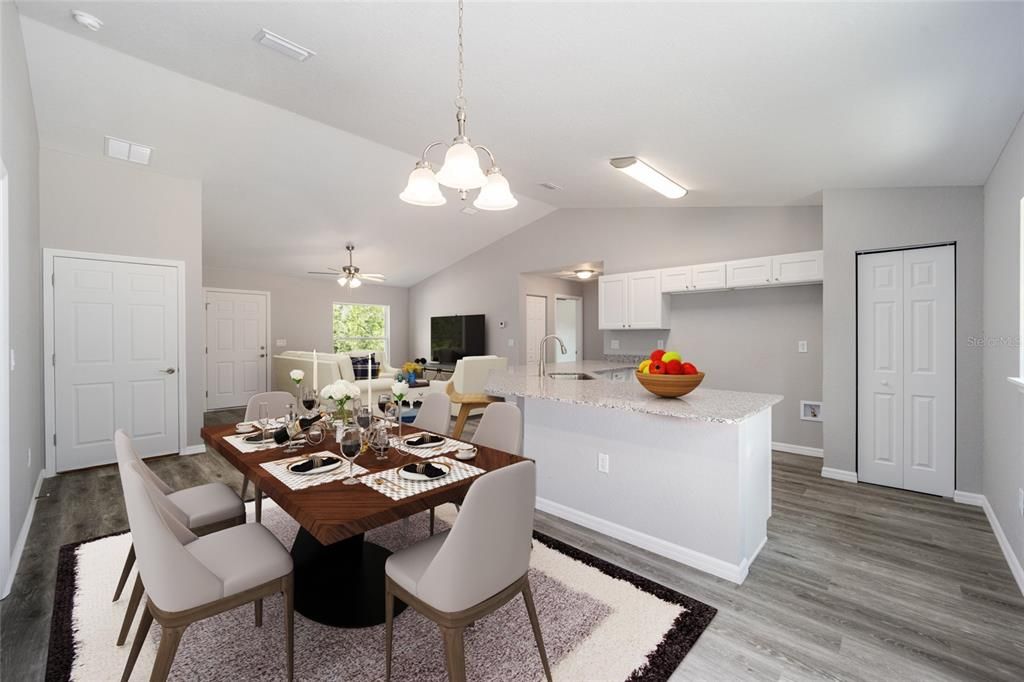 Activo con contrato: $227,000 (3 camas, 2 baños, 1394 Pies cuadrados)