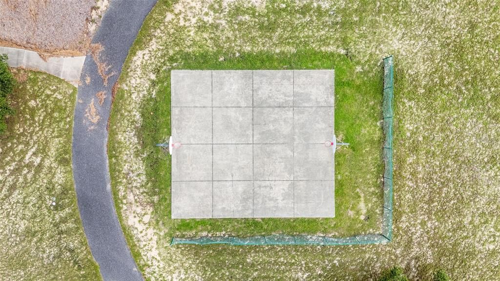 Activo con contrato: $227,000 (3 camas, 2 baños, 1394 Pies cuadrados)