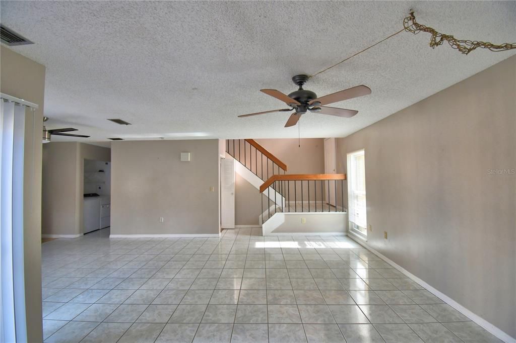 待售: $199,000 (3 贝兹, 2 浴室, 1586 平方英尺)