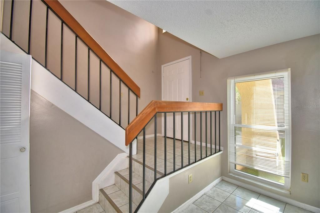 待售: $199,000 (3 贝兹, 2 浴室, 1586 平方英尺)