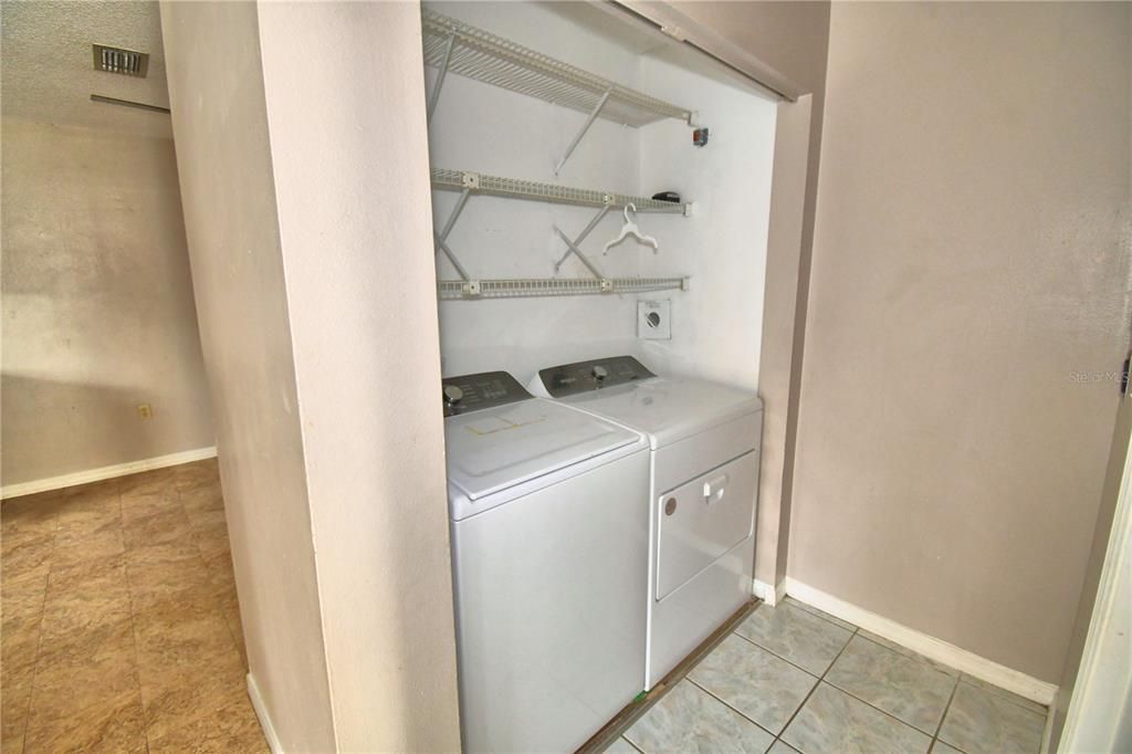 待售: $199,000 (3 贝兹, 2 浴室, 1586 平方英尺)