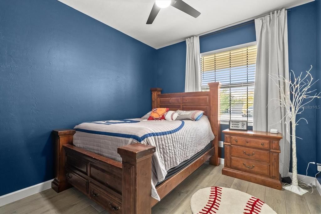 For Sale: $685,000 (3 beds, 3 baths, 1849 Square Feet)