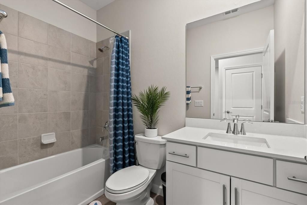 For Sale: $685,000 (3 beds, 3 baths, 1849 Square Feet)