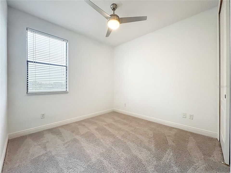 待售: $369,000 (3 贝兹, 2 浴室, 1676 平方英尺)