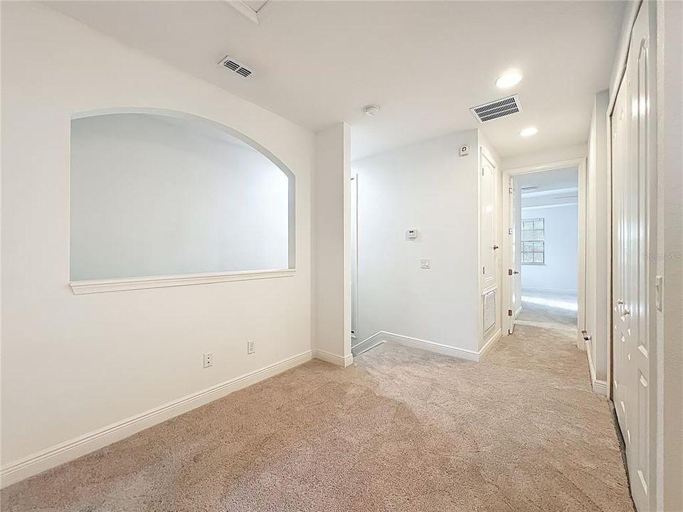 待售: $369,000 (3 贝兹, 2 浴室, 1676 平方英尺)