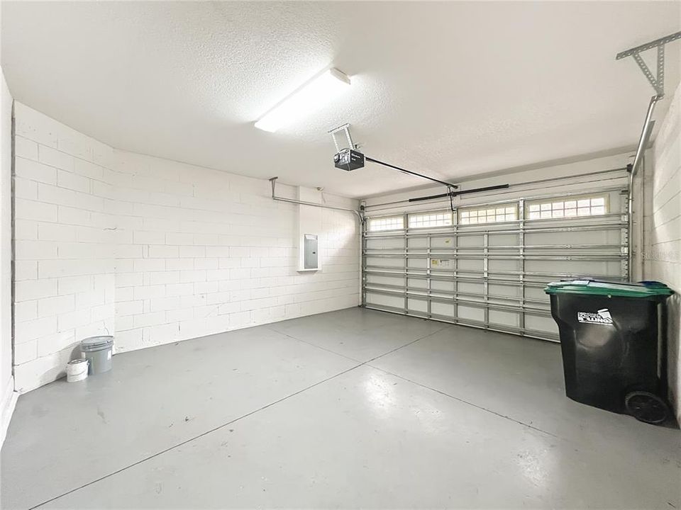 待售: $369,000 (3 贝兹, 2 浴室, 1676 平方英尺)