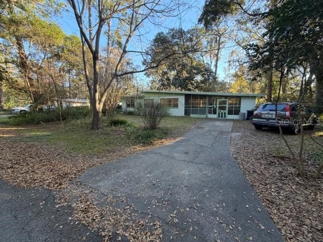 На продажу: $219,900 (3 спален, 1 ванн, 1189 Квадратных фут)